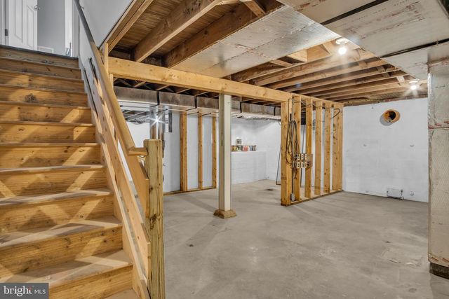 360 N MAIN ST, Spring Grove, PA 17362