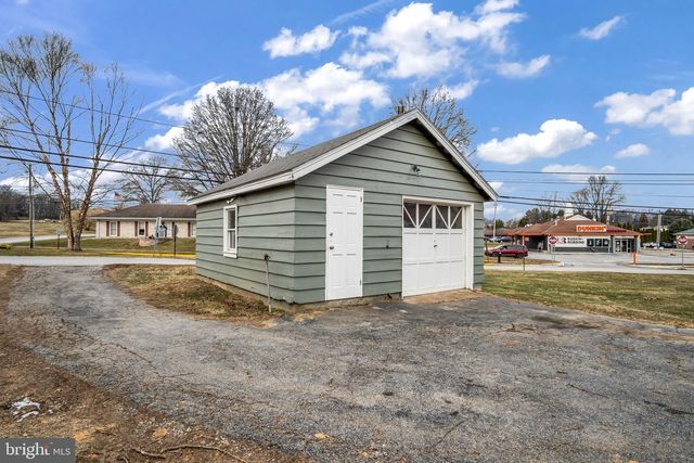 360 N MAIN ST, Spring Grove, PA 17362