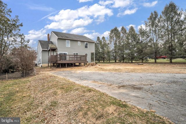 360 N MAIN ST, Spring Grove, PA 17362