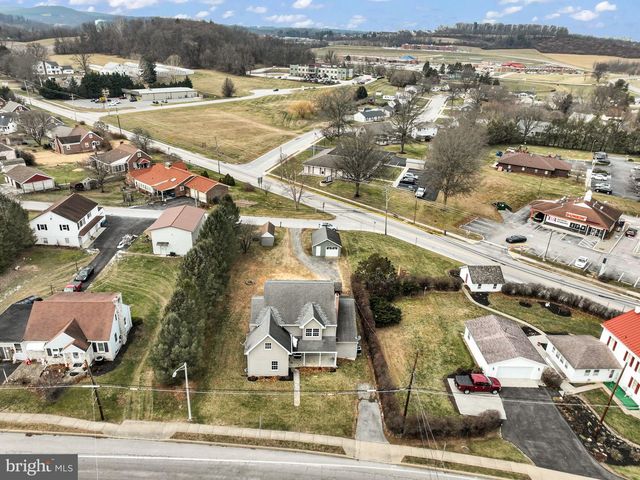 360 N MAIN ST, Spring Grove, PA 17362