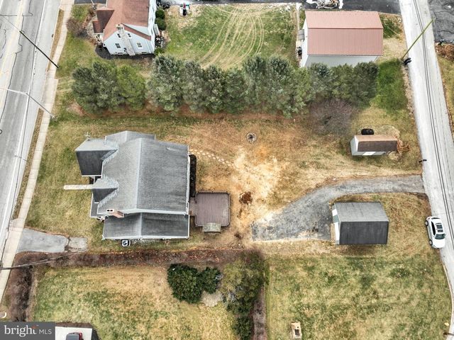 360 N MAIN ST, Spring Grove, PA 17362