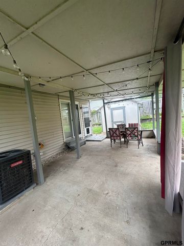 505 Nob Hill Terrace, Bellevue, NE 68005