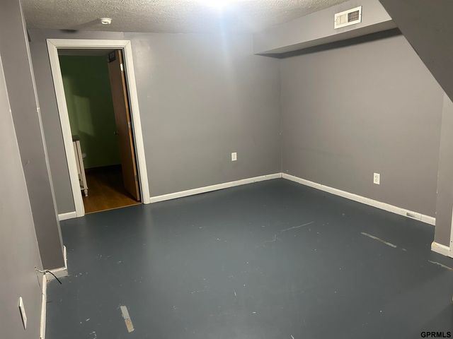 505 Nob Hill Terrace, Bellevue, NE 68005