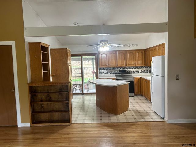 505 Nob Hill Terrace, Bellevue, NE 68005