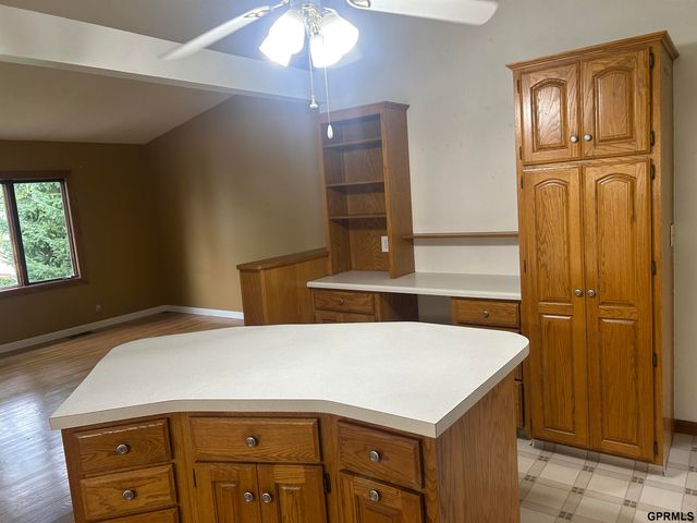 505 Nob Hill Terrace, Bellevue, NE 68005