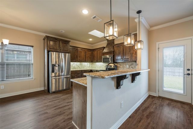 314 W Alene Drive, Mabank, TX 75147