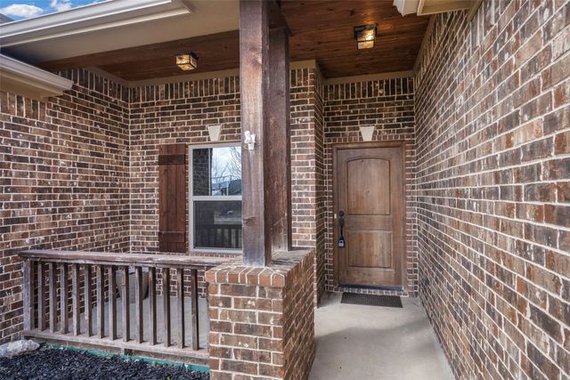 314 W Alene Drive, Mabank, TX 75147