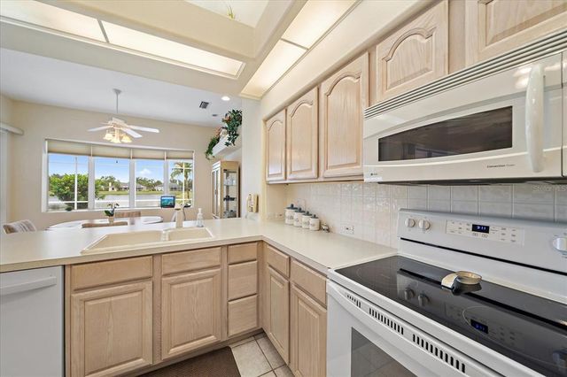9819 SWEETWATER AVENUE, Bradenton, FL 34202