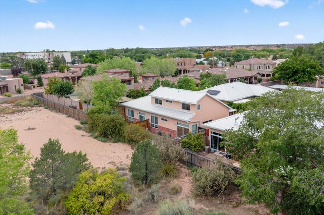 2316 Rio Grande Boulevard NW, Albuquerque, NM 87104