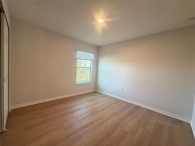 423 KESTREL DRIVE, Groveland, FL 34736