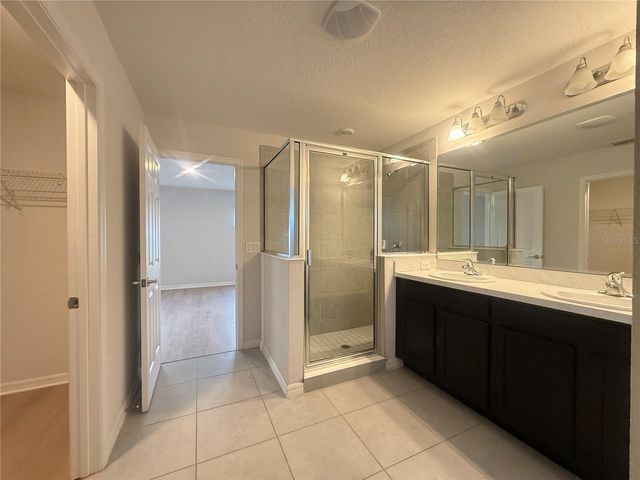 423 KESTREL DRIVE, Groveland, FL 34736