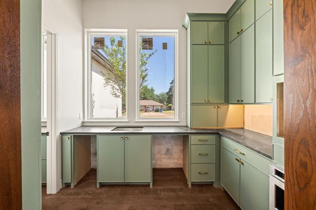 509 Benton Road, Edmond, OK 73034