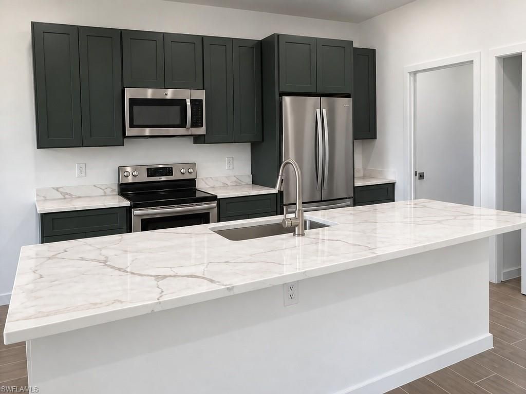 3744 Gasparilla ST, ST. JAMES CITY, FL 33956 — photo 2