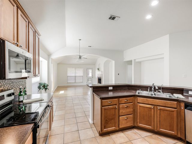 414 Dartmoor Drive, Celina, TX 75009