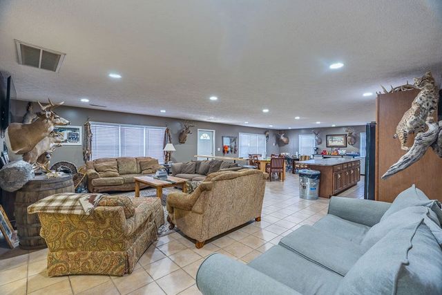 8496 S Madisonville Rd, Crofton, KY 42217