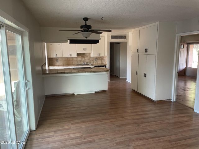 3162 W ALTADENA Avenue, Phoenix, AZ 85029