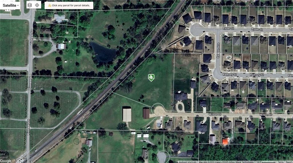 448 Wilson Drive, Gentry, AR 72734