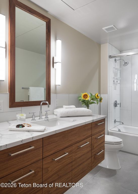 680 S CACHE Street 202, Jackson, WY 83001 photo 11