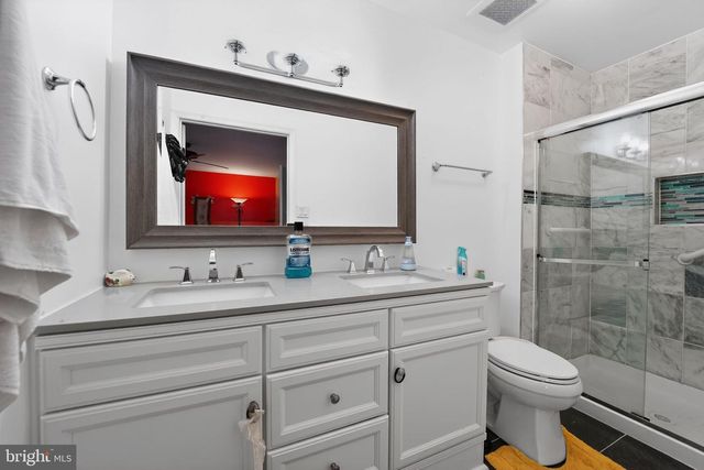 9214 THREE OAKS DR, Silver Spring, MD 20901