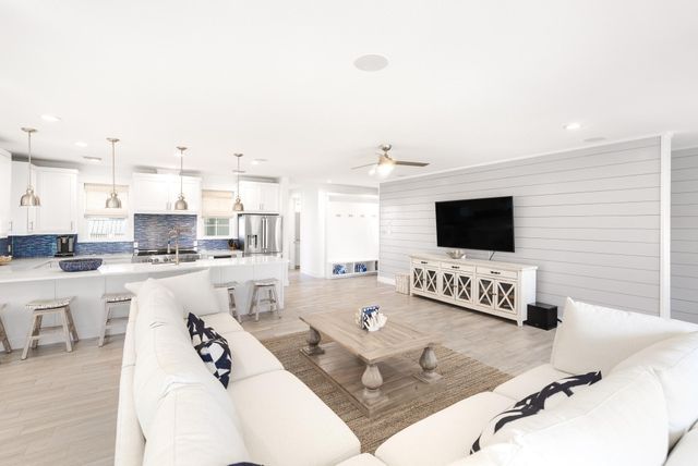 135 Sunrise Avenue, Port Aransas, TX 78373
