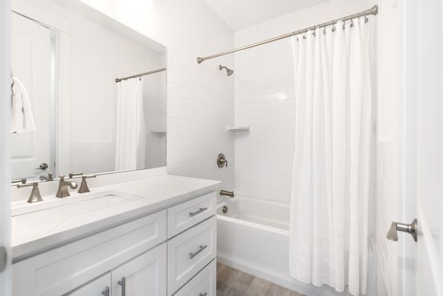 135 Sunrise Avenue, Port Aransas, TX 78373