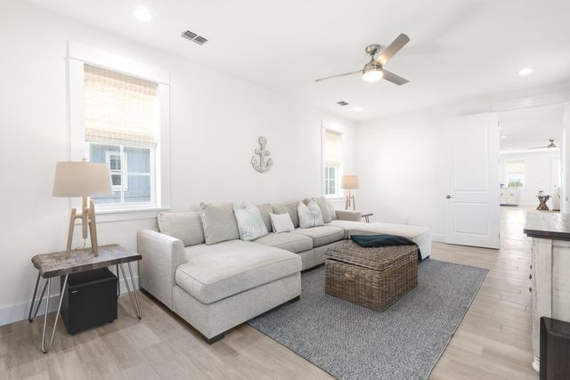 135 Sunrise Avenue, Port Aransas, TX 78373