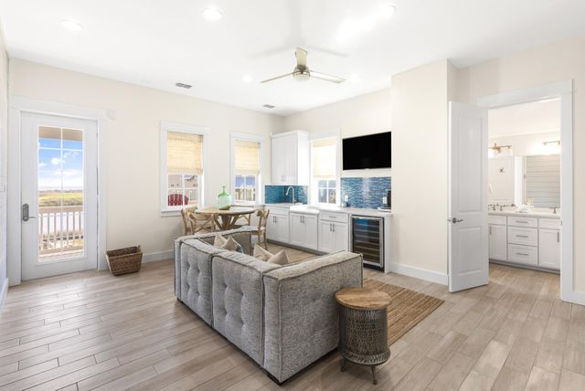 135 Sunrise Avenue, Port Aransas, TX 78373
