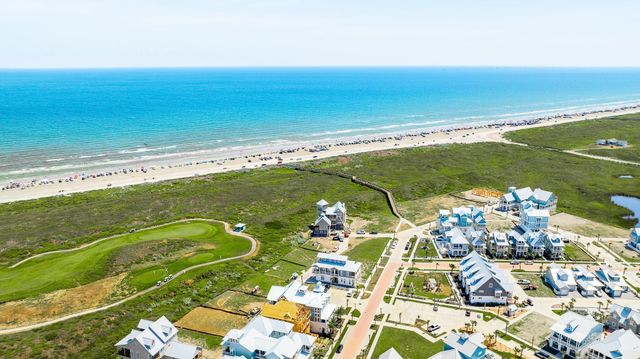 135 Sunrise Avenue, Port Aransas, TX 78373