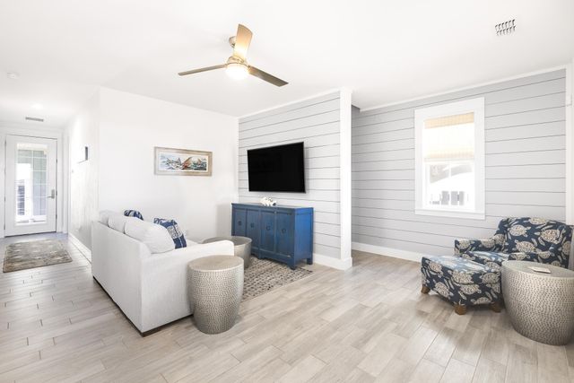 135 Sunrise Avenue, Port Aransas, TX 78373