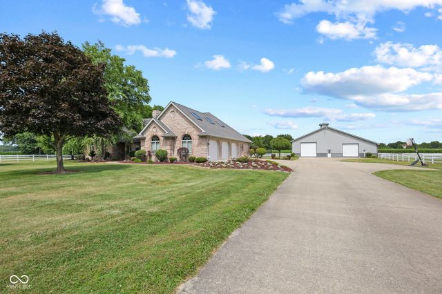 8534 N Murphy Road, Brazil, IN 47834