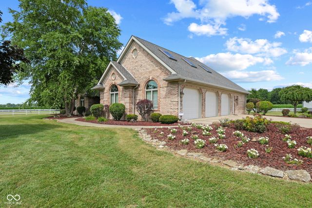 8534 N Murphy Road, Brazil, IN 47834