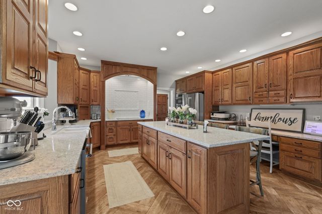 8534 N Murphy Road, Brazil, IN 47834