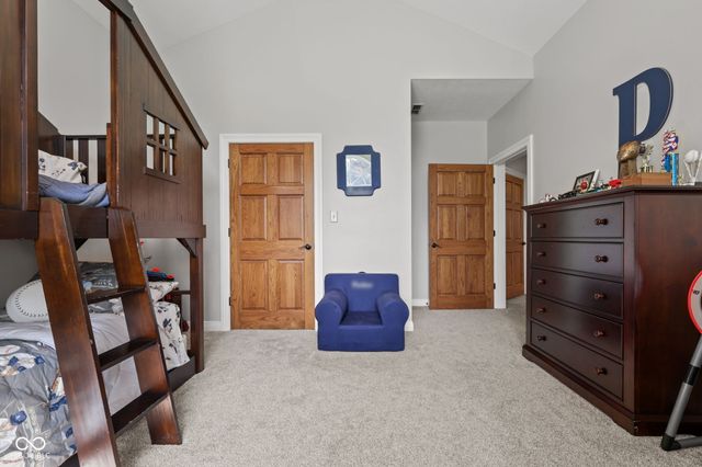 8534 N Murphy Road, Brazil, IN 47834