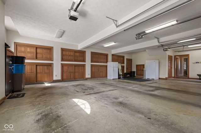 8534 N Murphy Road, Brazil, IN 47834