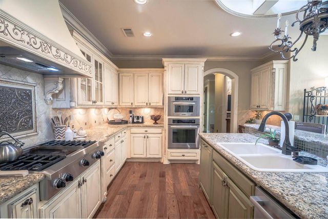 7813 LONDON Court, Amarillo, TX 79119