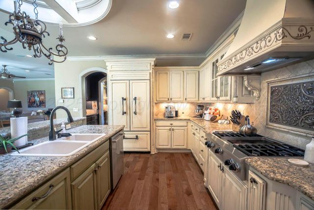 7813 LONDON Court, Amarillo, TX 79119