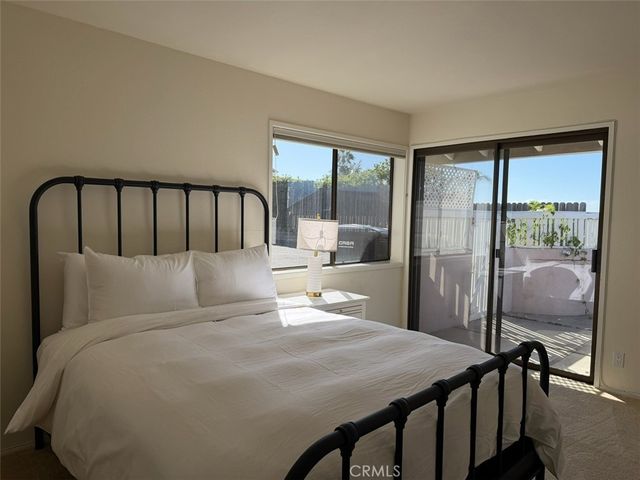 35 N N La Senda, Laguna Beach, CA 92651