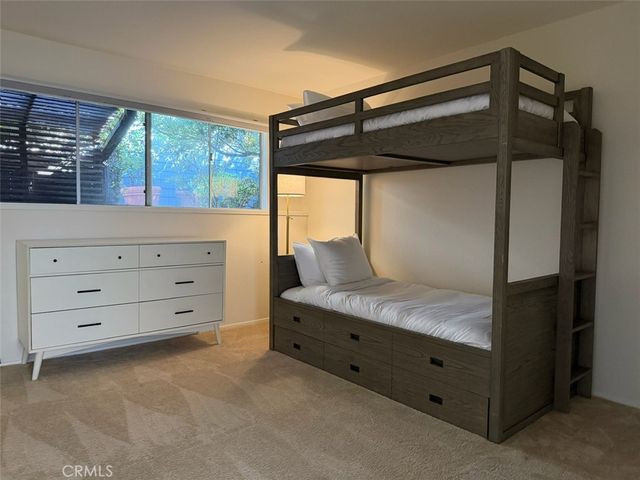 35 N N La Senda, Laguna Beach, CA 92651