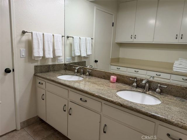 35 N N La Senda, Laguna Beach, CA 92651