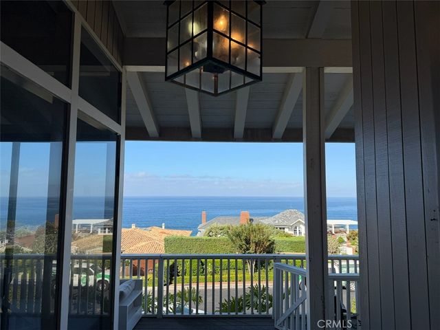 35 N N La Senda, Laguna Beach, CA 92651