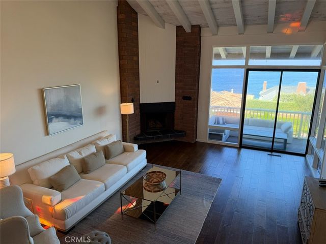 35 N N La Senda, Laguna Beach, CA 92651