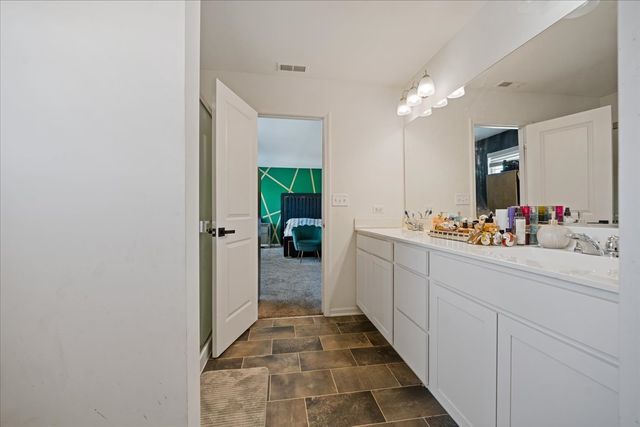 1814 Peyton Terrace, Shorewood, IL 60404