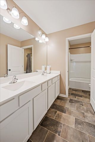 1814 Peyton Terrace, Shorewood, IL 60404