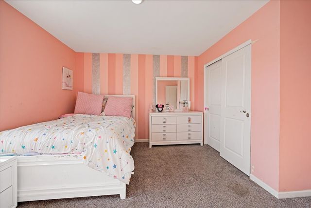 1814 Peyton Terrace, Shorewood, IL 60404