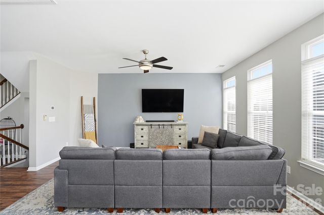 10005 Kings Parade Boulevard, Charlotte, NC 28273