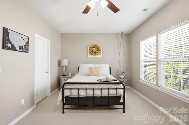 10005 Kings Parade Boulevard, Charlotte, NC 28273
