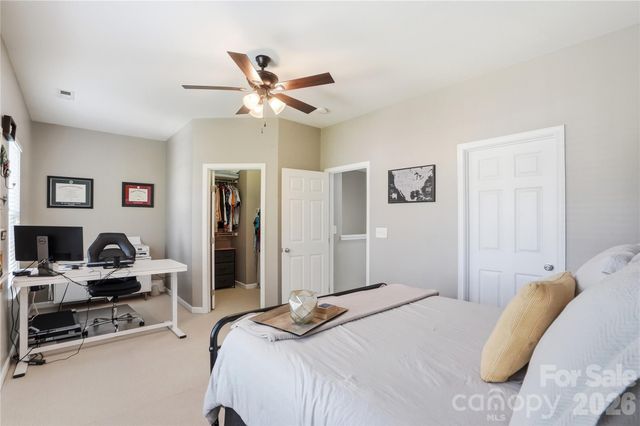 10005 Kings Parade Boulevard, Charlotte, NC 28273