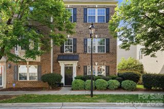 10005 Kings Parade Boulevard, Charlotte, NC 28273