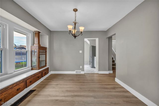 7619 Snow Road, Parma, OH 44129