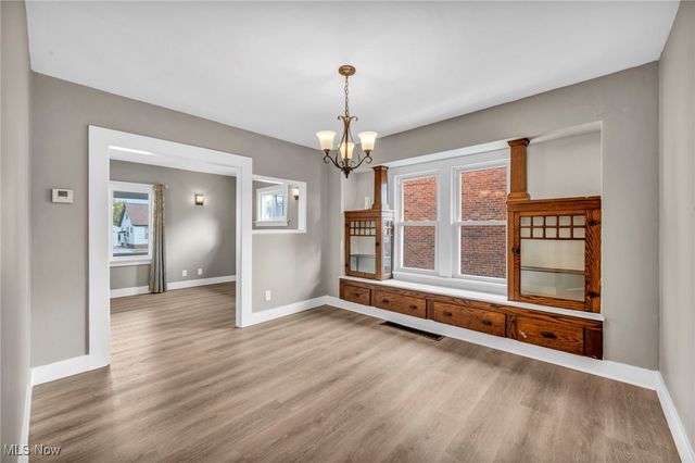 7619 Snow Road, Parma, OH 44129